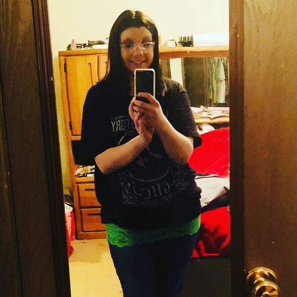 Meet the Posher Other - Meet your Posher, Leyla